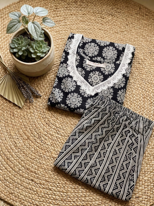 The Monochrome Black Kurta Set