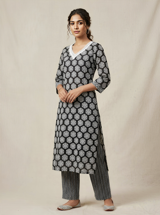 The Monochrome Black Kurta Set