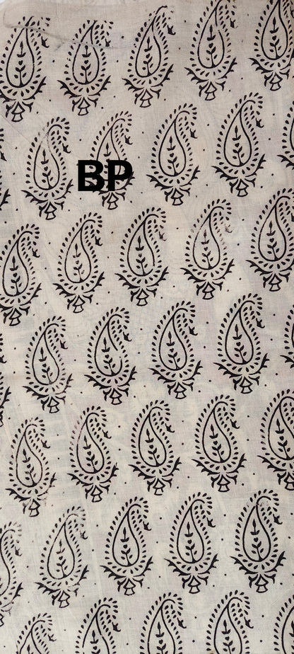Mayur-Katha (Deep Pink Kalamkari Saree)